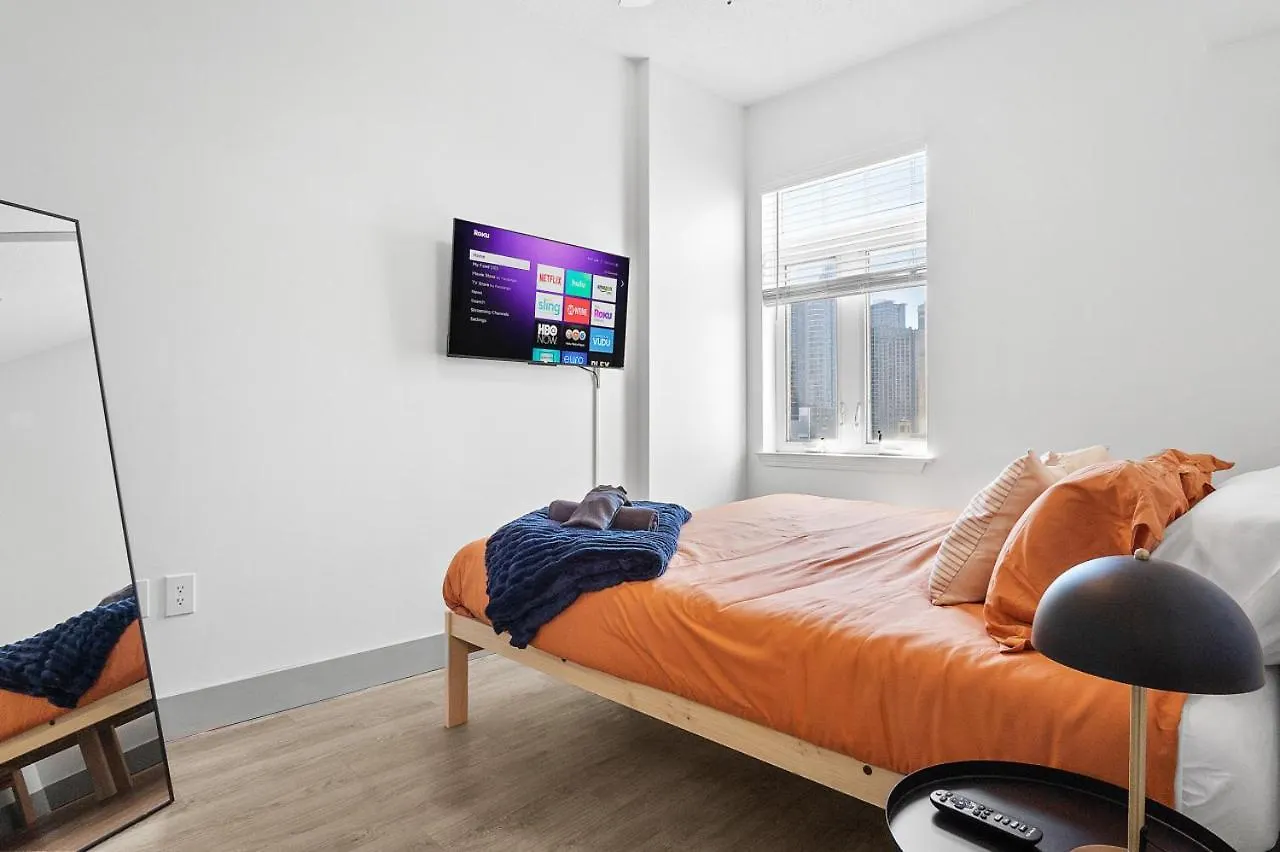 Apartment Midnight Marvel - Amazing City Views, Free Parking Charlotte
